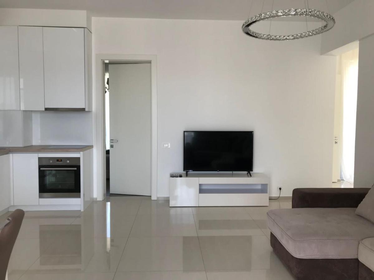 Montesun Apartments Becici Boreti 外观 照片