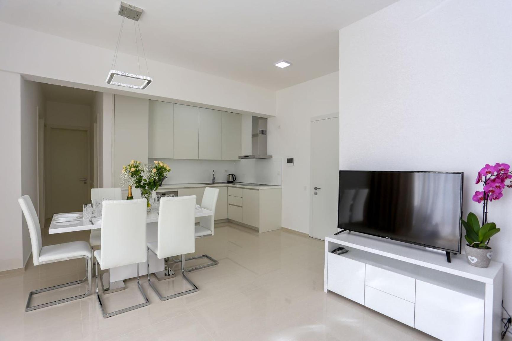 Montesun Apartments Becici Boreti 外观 照片