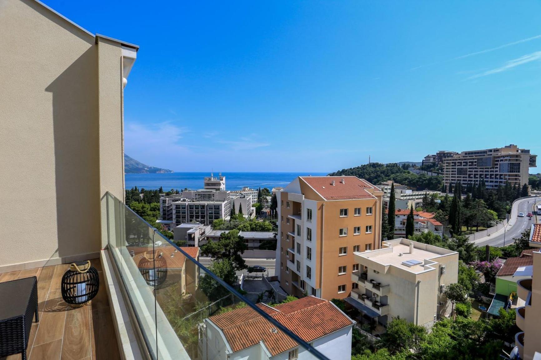 Montesun Apartments Becici Boreti 外观 照片