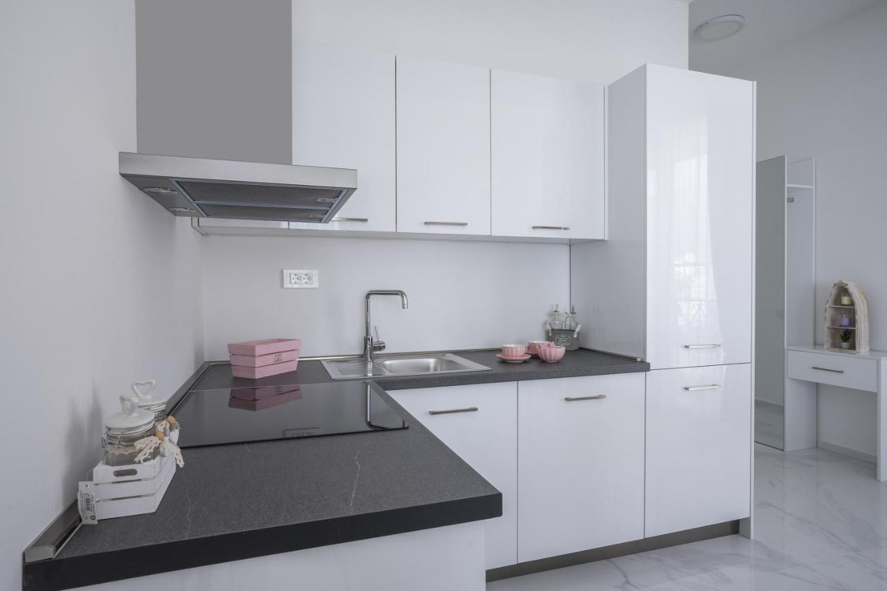 Montesun Apartments Becici Boreti 外观 照片