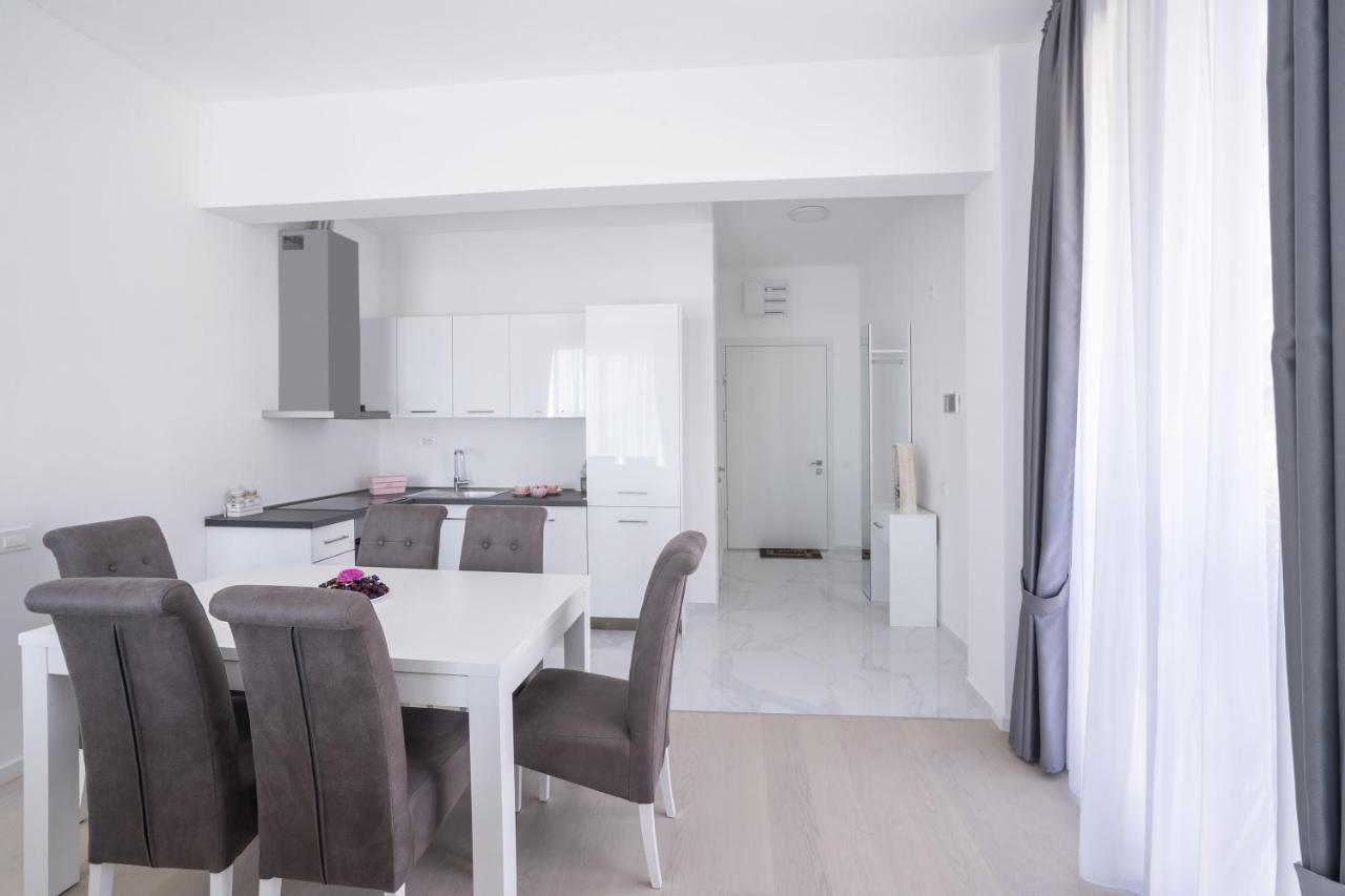 Montesun Apartments Becici Boreti 外观 照片