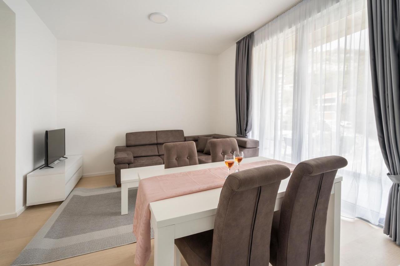 Montesun Apartments Becici Boreti 外观 照片