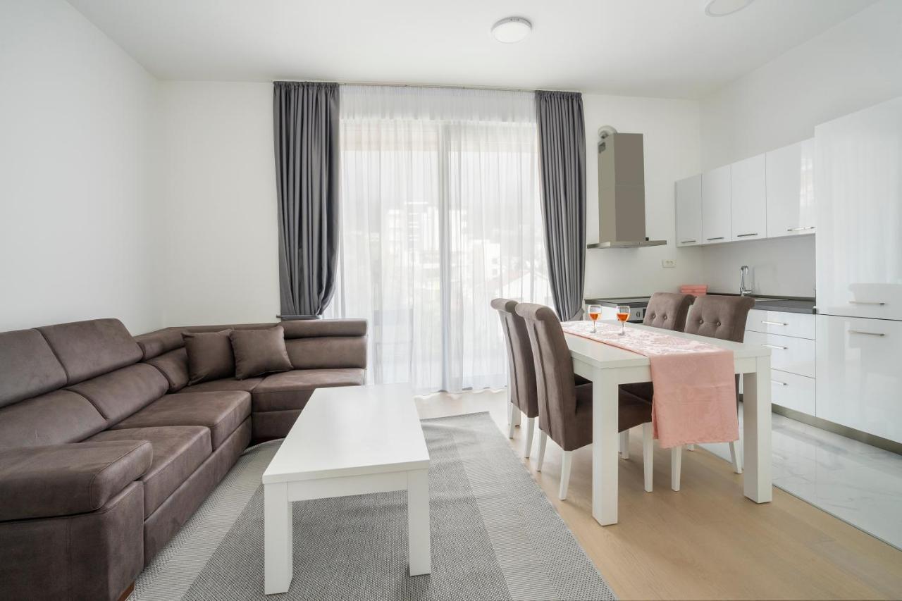 Montesun Apartments Becici Boreti 外观 照片