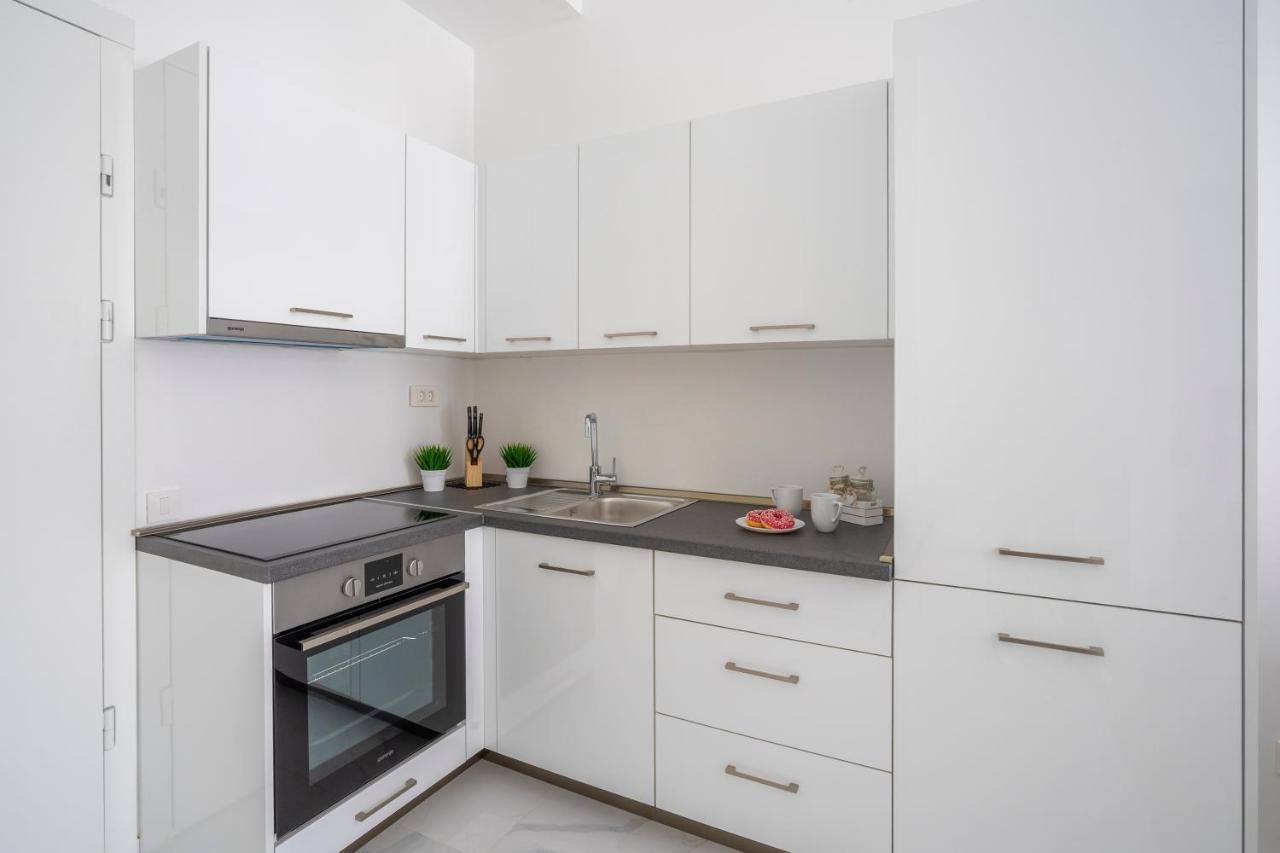 Montesun Apartments Becici Boreti 外观 照片