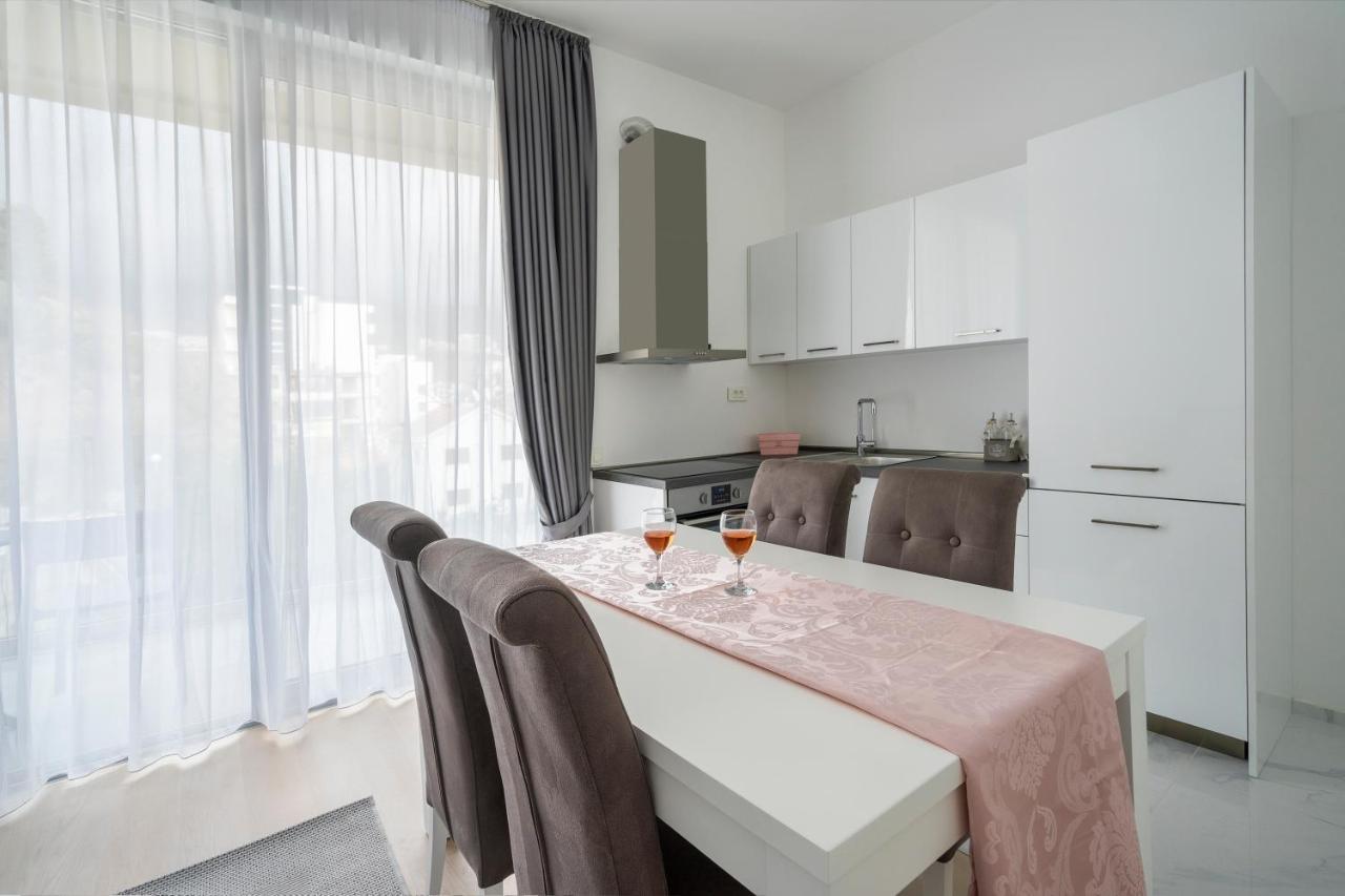 Montesun Apartments Becici Boreti 外观 照片